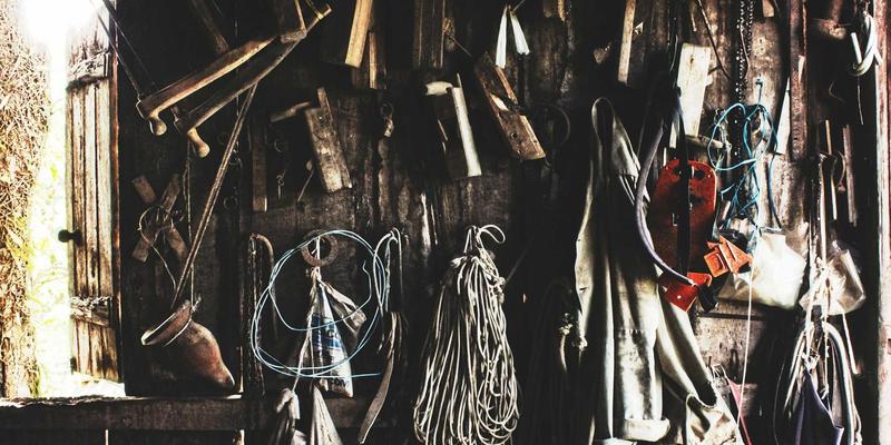 典当行如何鉴定奢侈品真伪？揭秘古玩典当与二手商品的专业评估之道