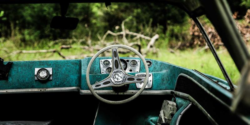 古币邮票典当的特殊性：专业渠道与价值评估 | 兴大典当解析