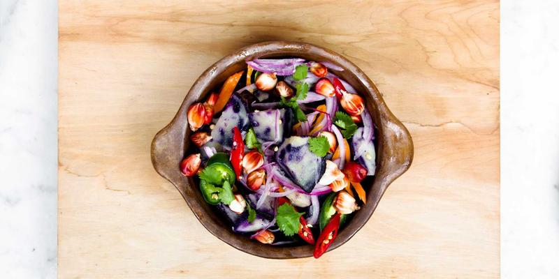 波西米亚风格古玩典当行揭秘：钻石鉴定与估价的实战经验，超越4C标准的行业真相